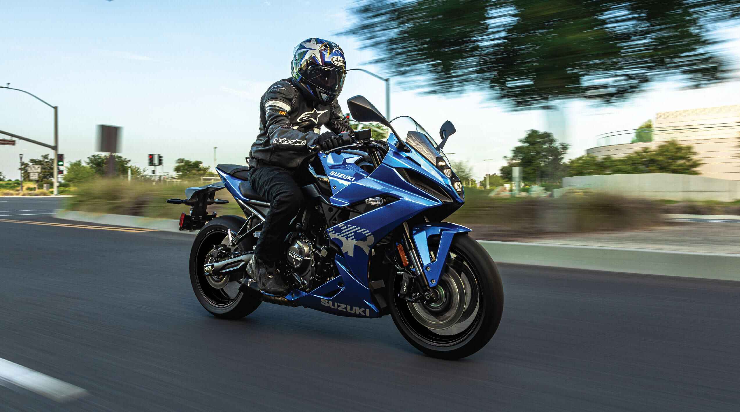 Suzuki GSX-8R